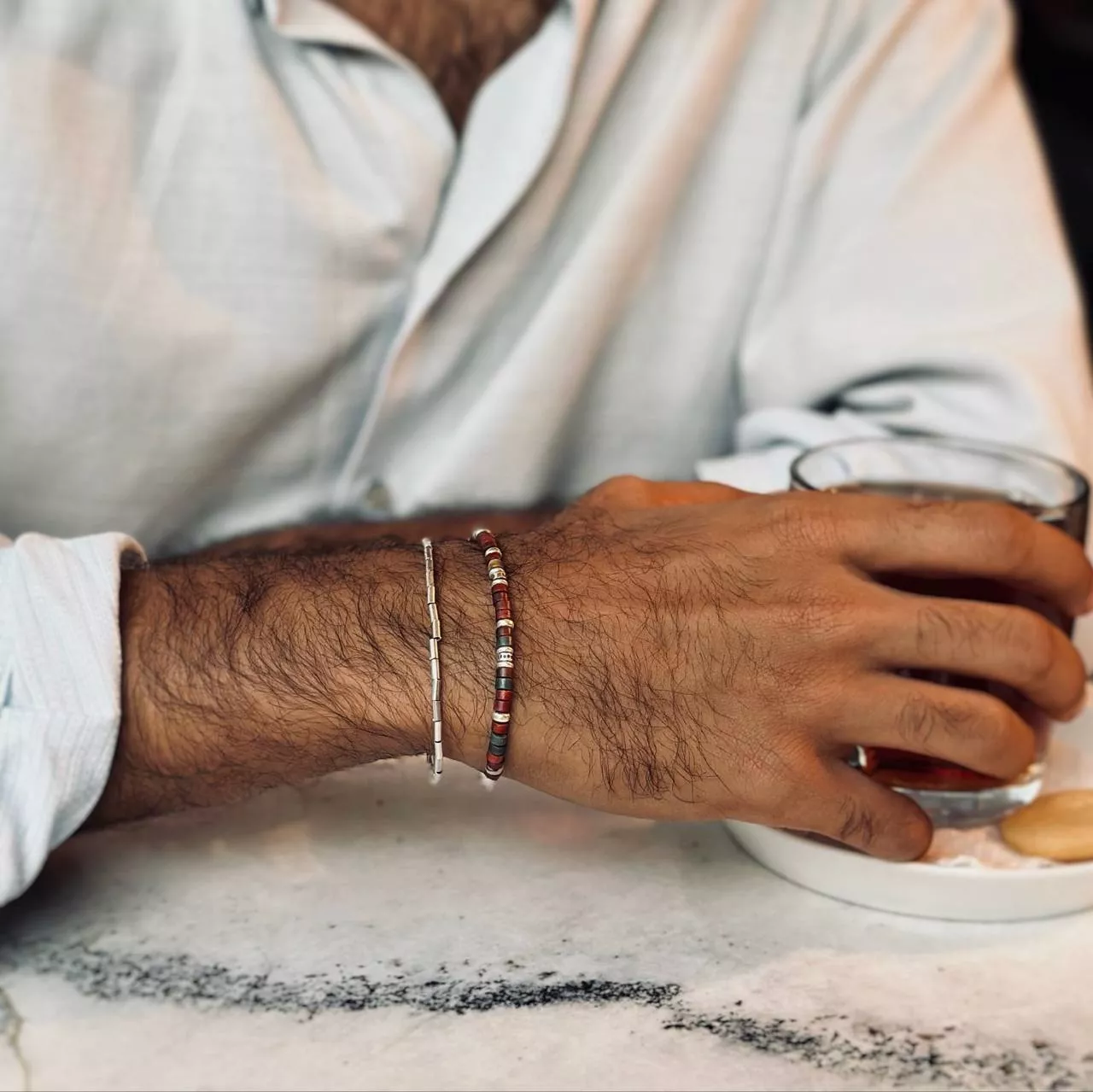 african-jasper-bracelet دستبند آفریقاس با سنگ جاسپر آفریقا و مهرههای نقره، مناسب هدیه مردانه خاص